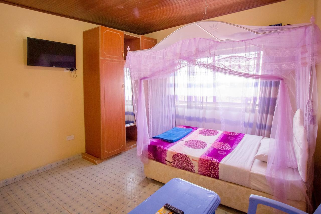 Grande Hotel Isiolo Exteriör bild